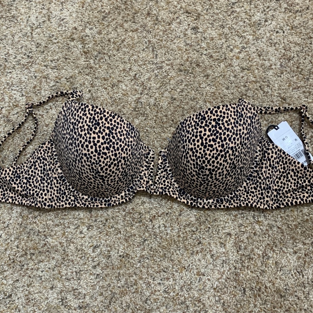 36D bathing suit top